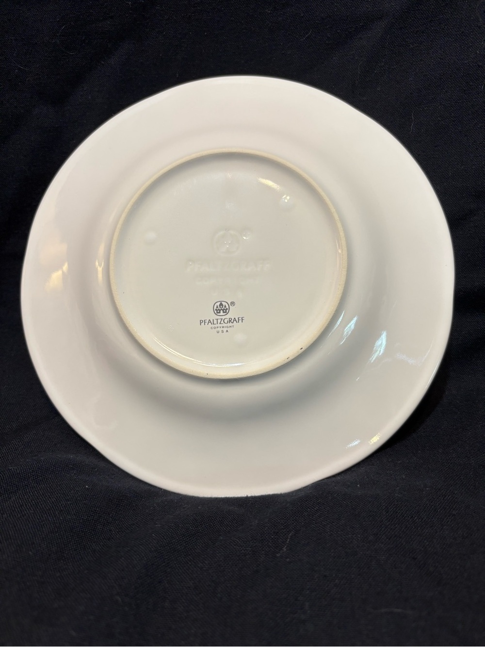 Pfaltzgraff Eleven Pipers Piping 8” Christmas Plate 12 Days of Christmas - Picture 7 of 7